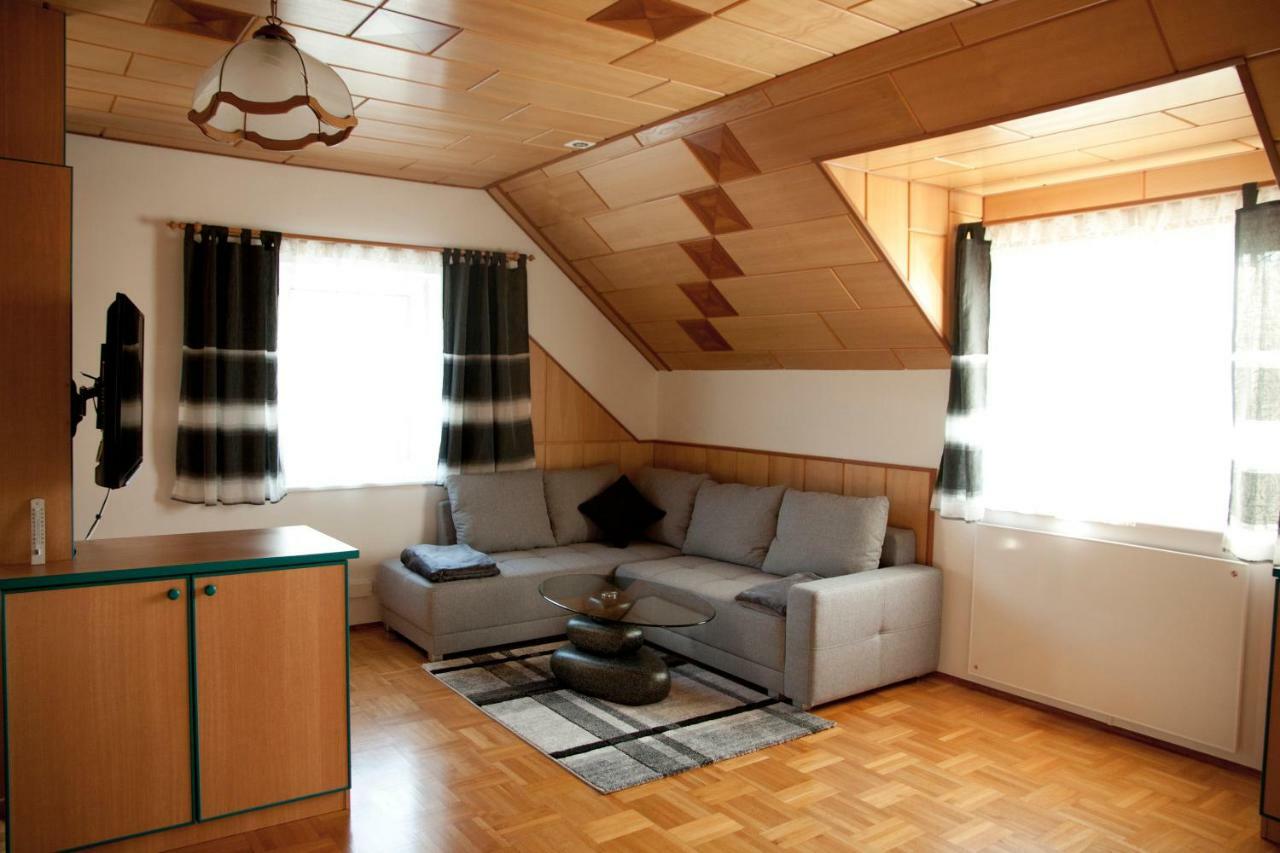 Ferienwohnung Peklar Arnfels Ngoại thất bức ảnh